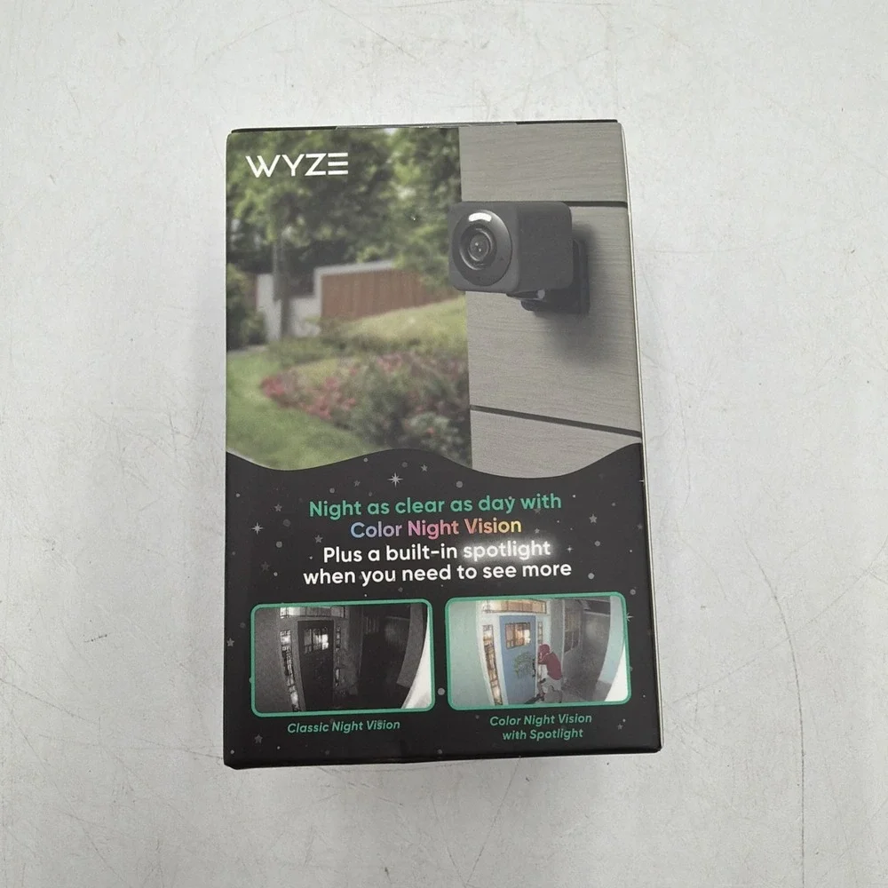 Wyze Cam V4 2.5K Color Night Vision Indoor/Outdoor Black Google Alexa